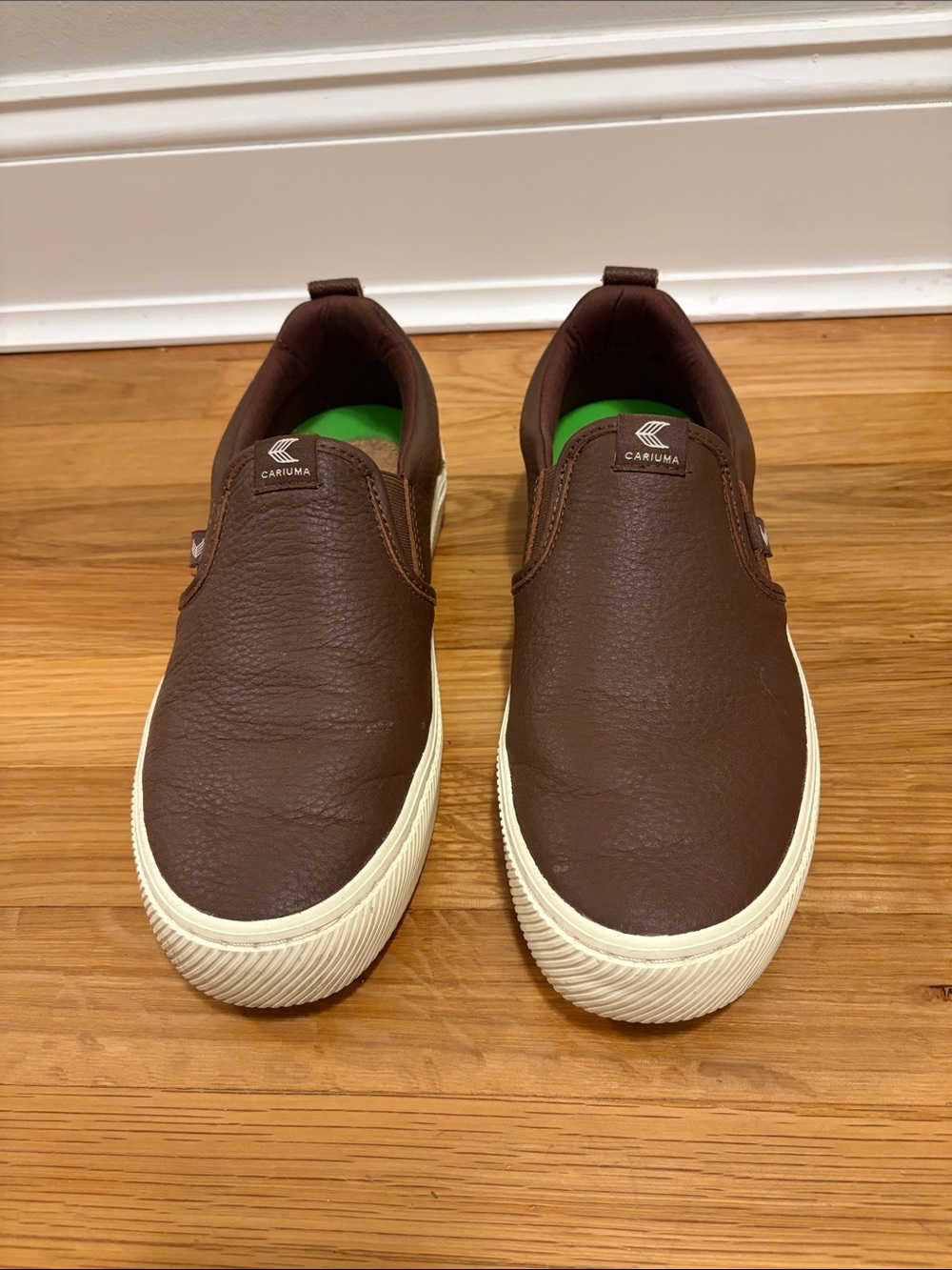 Cariuma Brown Slip-On women’s Sneakers